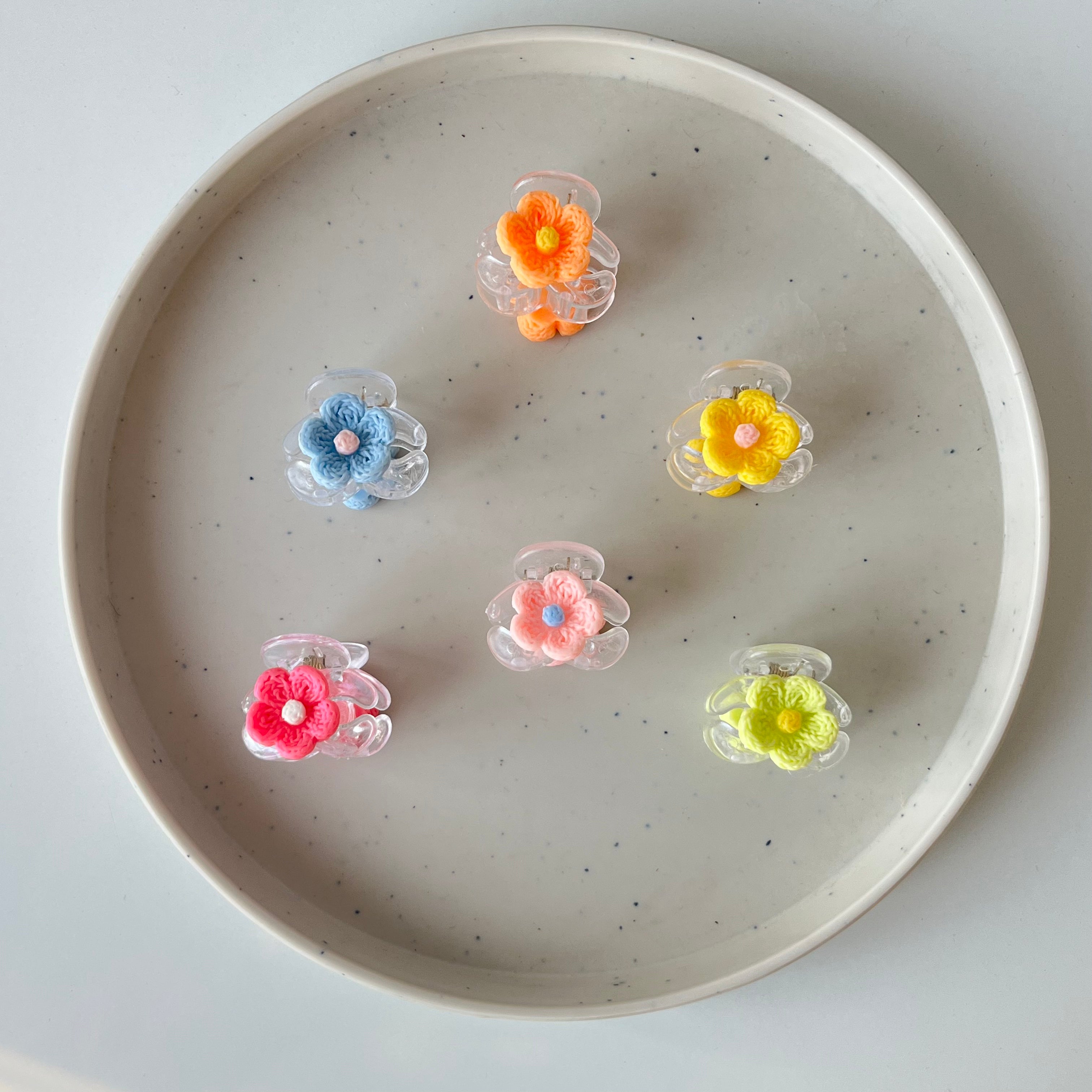 Loomis Crochet Flower Claw Clip – Small (Vault Set of 6)